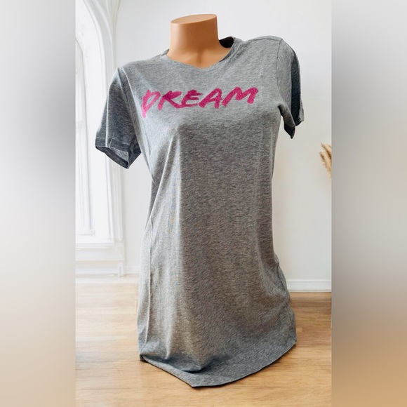 Victoria’s Secret Sleep Tee Shirt Sleepwear Grey Small
Short Sleeve - Picture 1 of 3